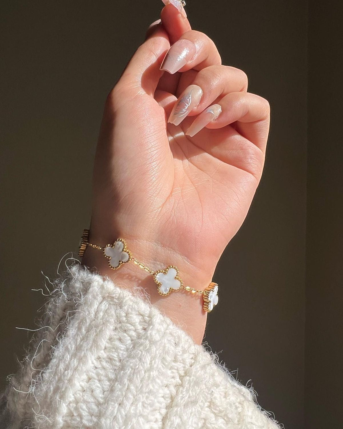 Anti-Tarnish Clover Charm Bracelet