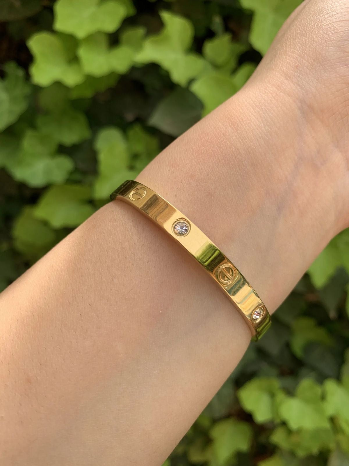 Anti Tarnish Elegant Bracelet